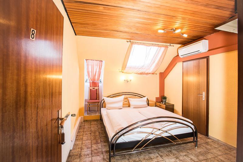 Pension Am Romerberg Nehren  Esterno foto